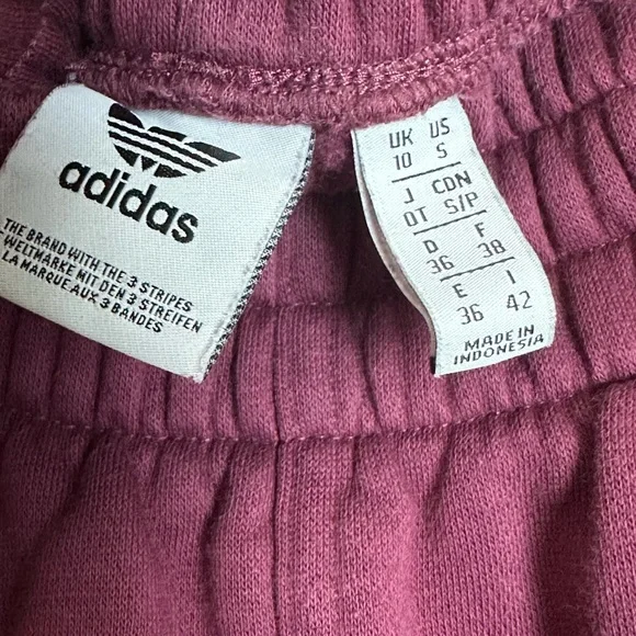 Adidas Purple Joggers Size S | Thick Fabric | High Rise Sweatpants - Picture 4 of 6